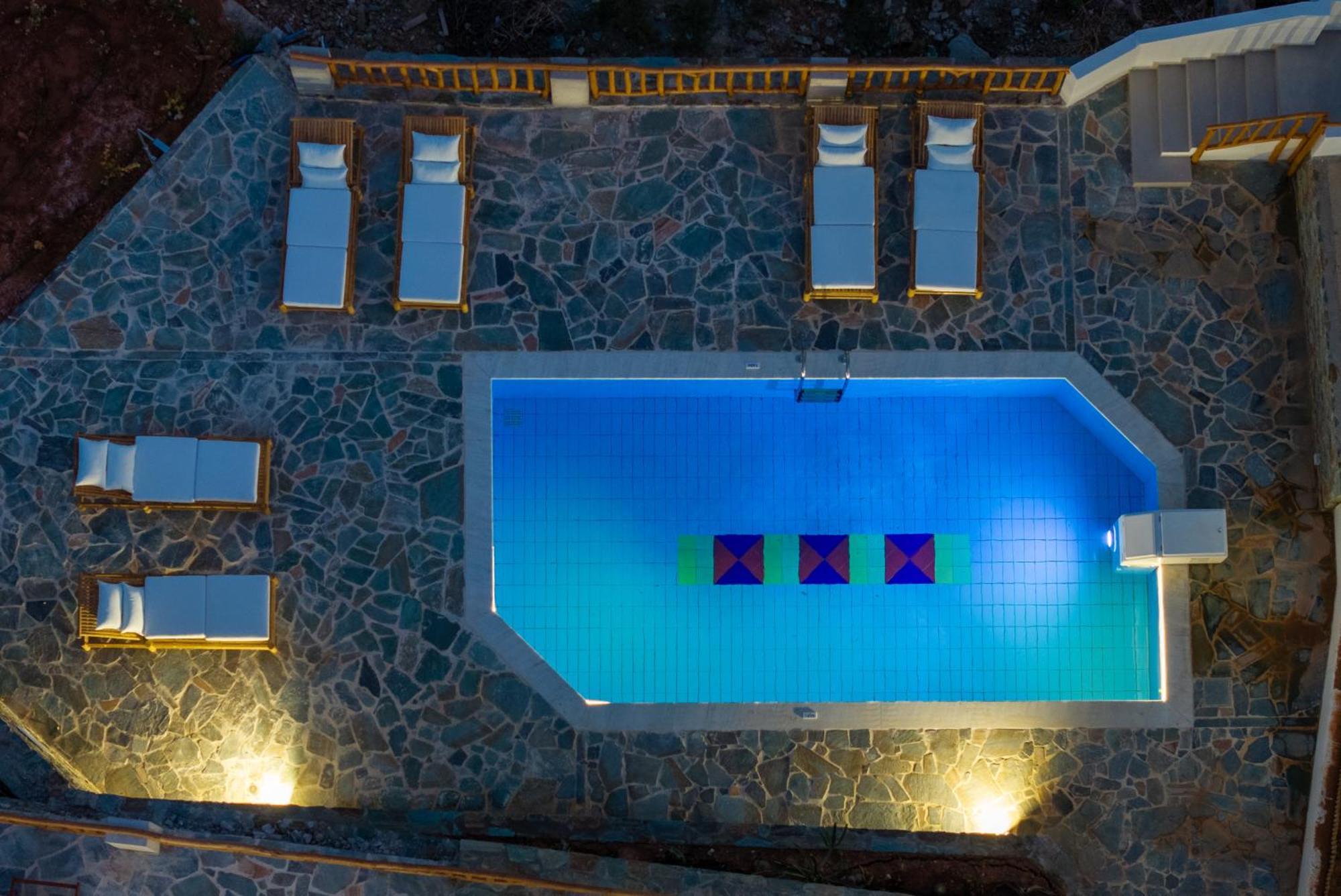 Villa Poseidon *