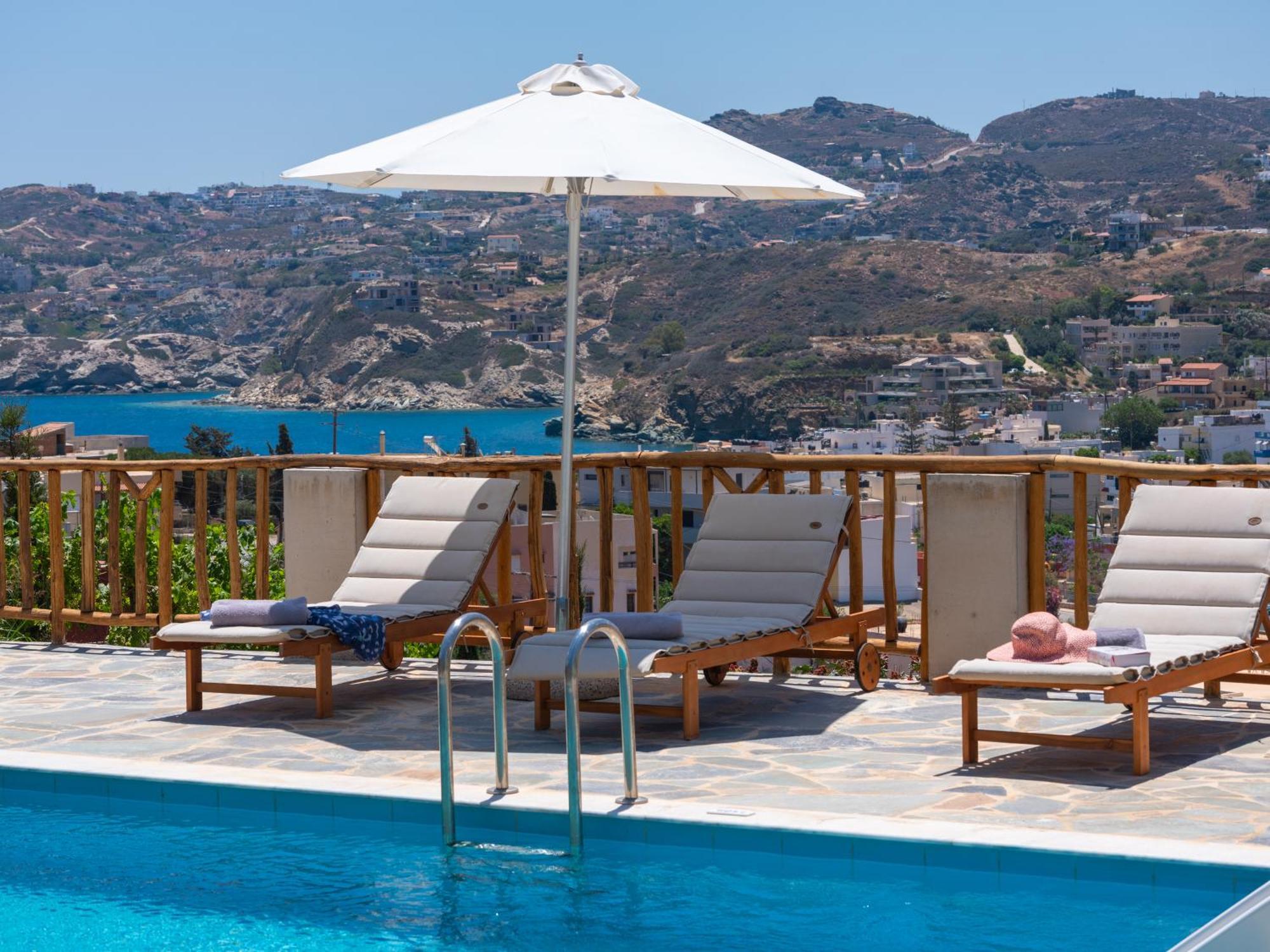 Villa Poseidon Agia Pelagia-private Swimming Pool And Sea View