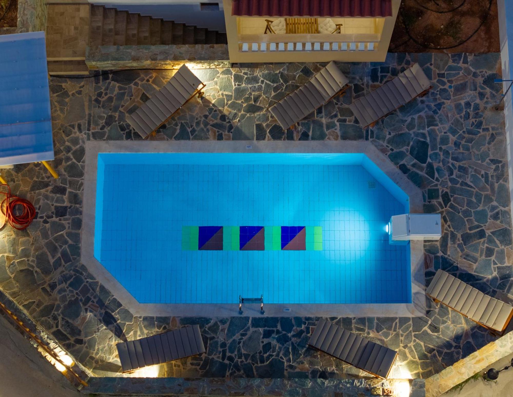 Poseidon Agia Pelagia-private Swimming Pool And Sea View